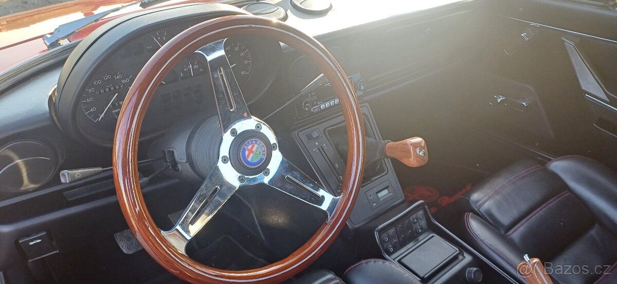 Alfa Romeo Spider - 6