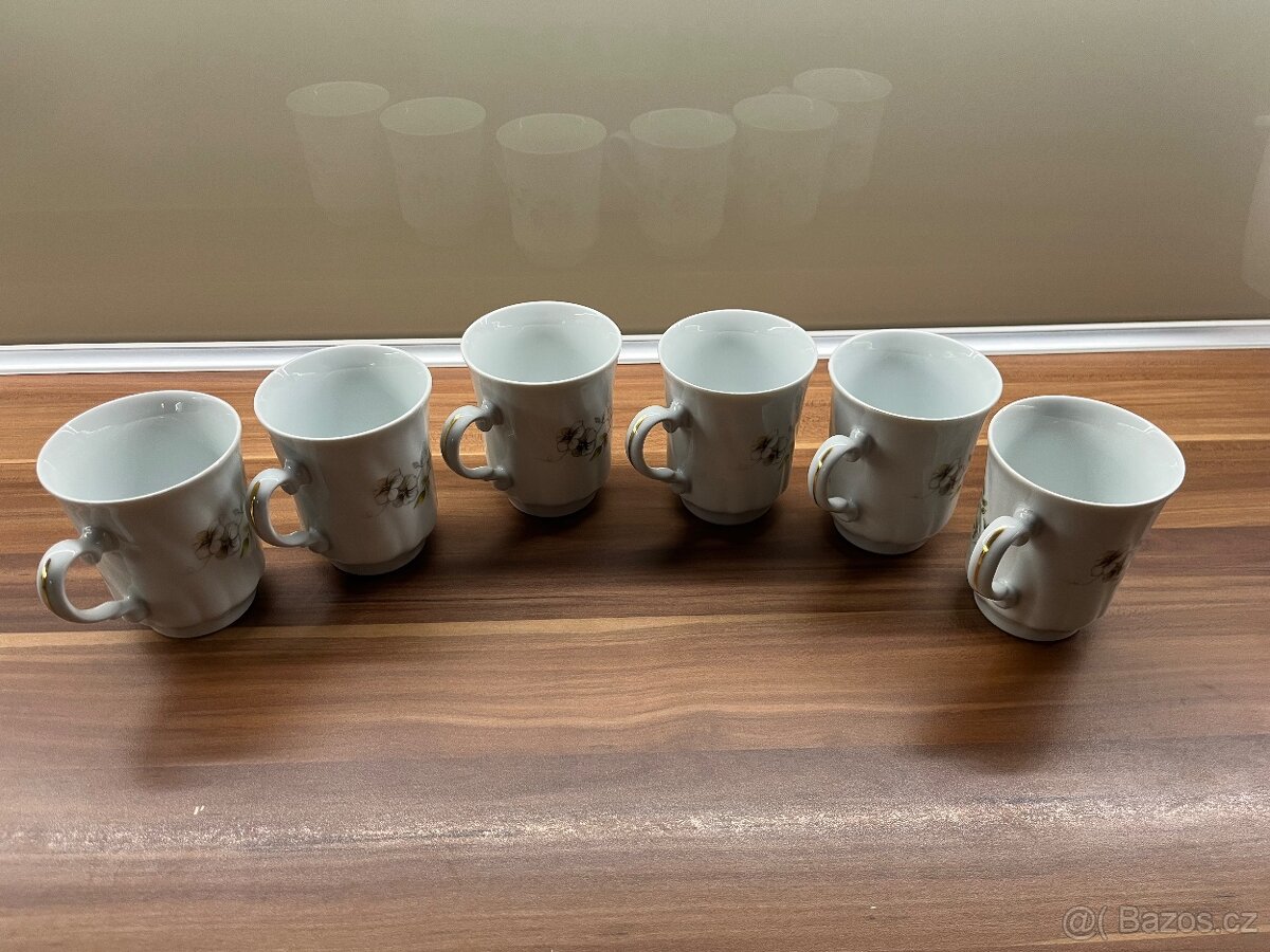 6 kusů retro hrnků Czechoslovakia - 6