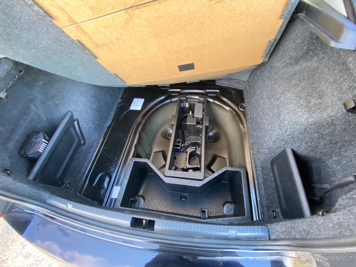 Rapid 1.2 pouze(102600km) Servisni kniha - 6