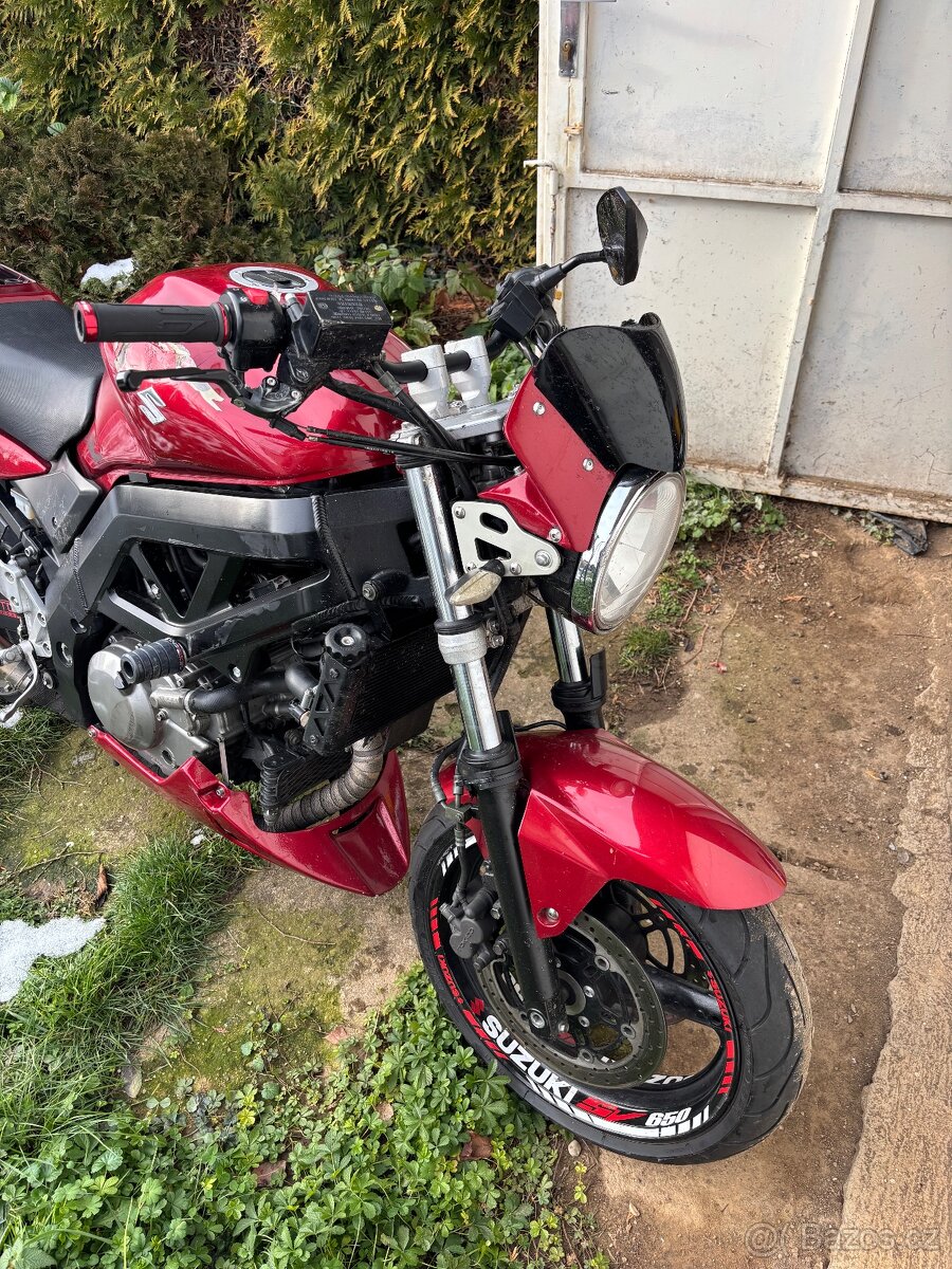 BOURANÉ SV650N - JAKO CELEK ND - 6