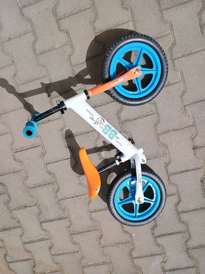 prodám odrážedlo BB SEVEN - 6