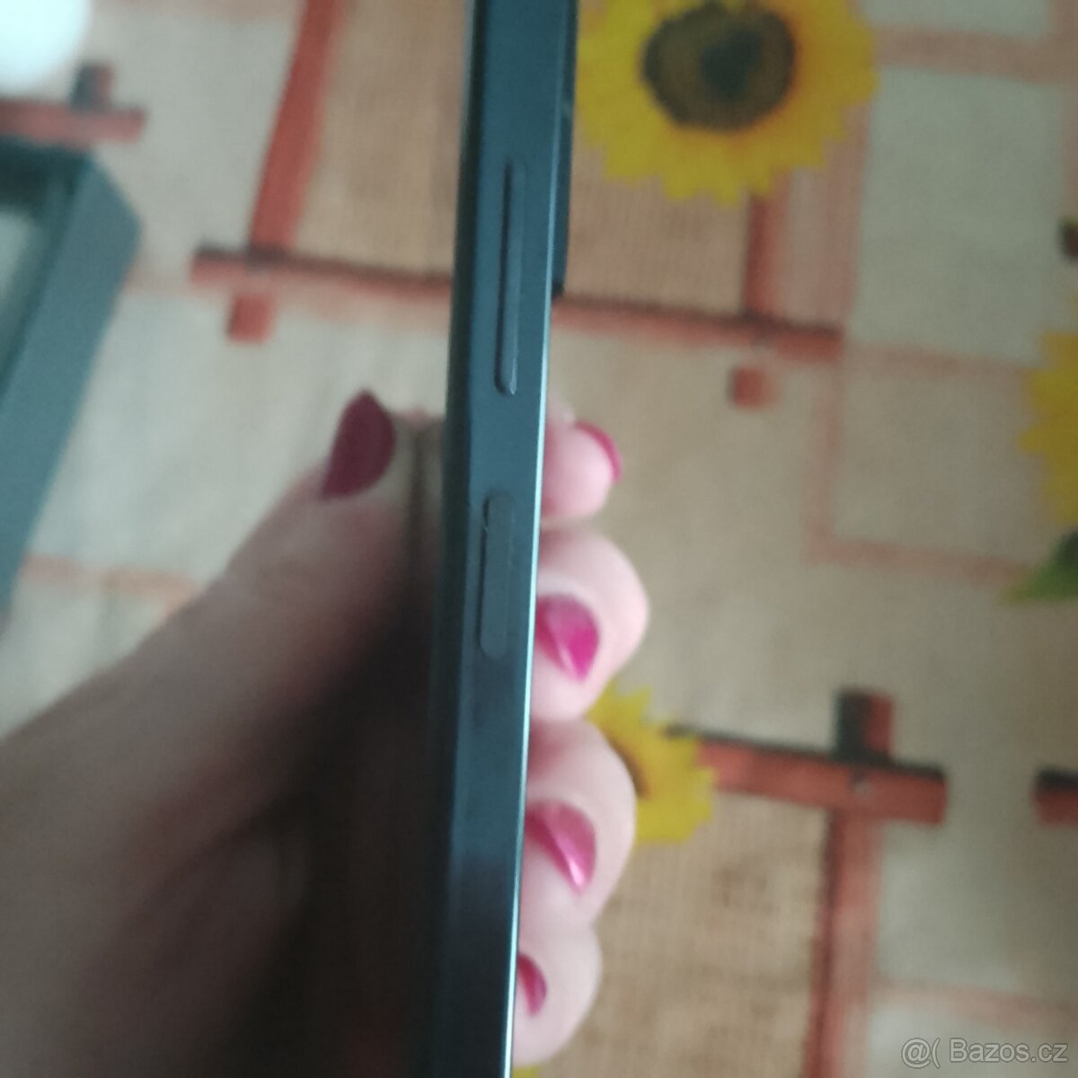 Mobilní telefon - 6