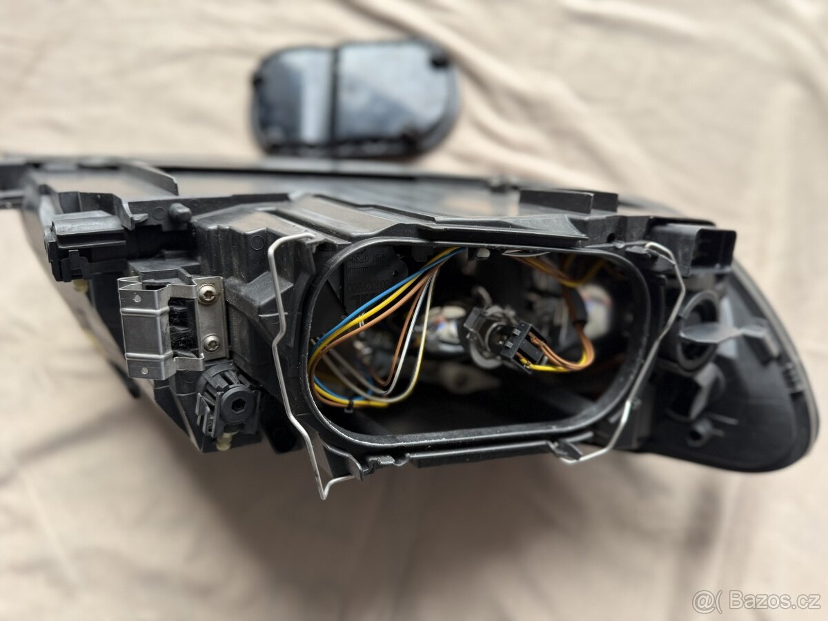 VOLVO C30 2007 SVĚTLOMET SVĚTLO PŘEDNÍ Levé - strana řidiče - 6