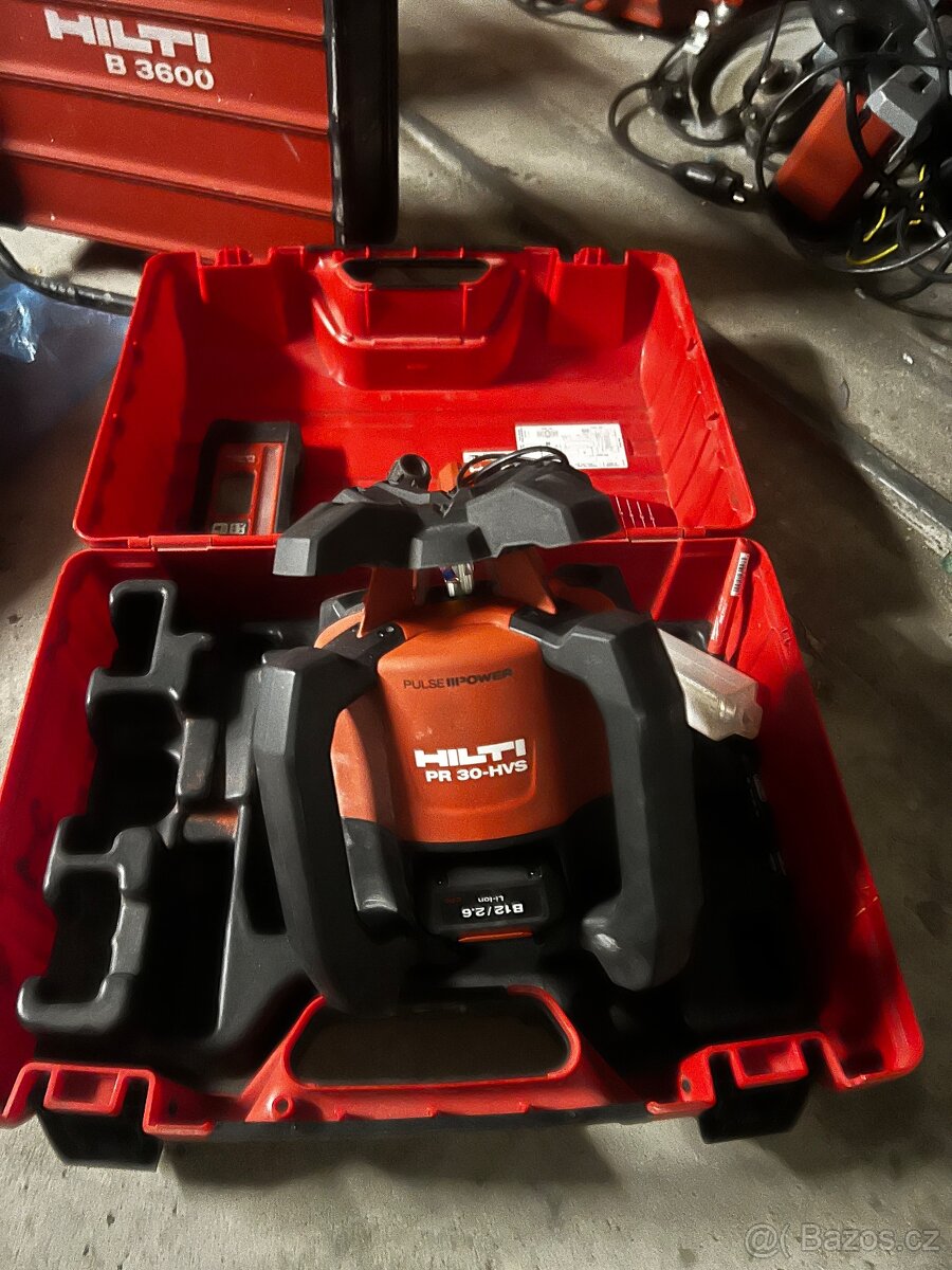Hilti PR 30 HVS-A12 v kompletu a po kalibraci - 6
