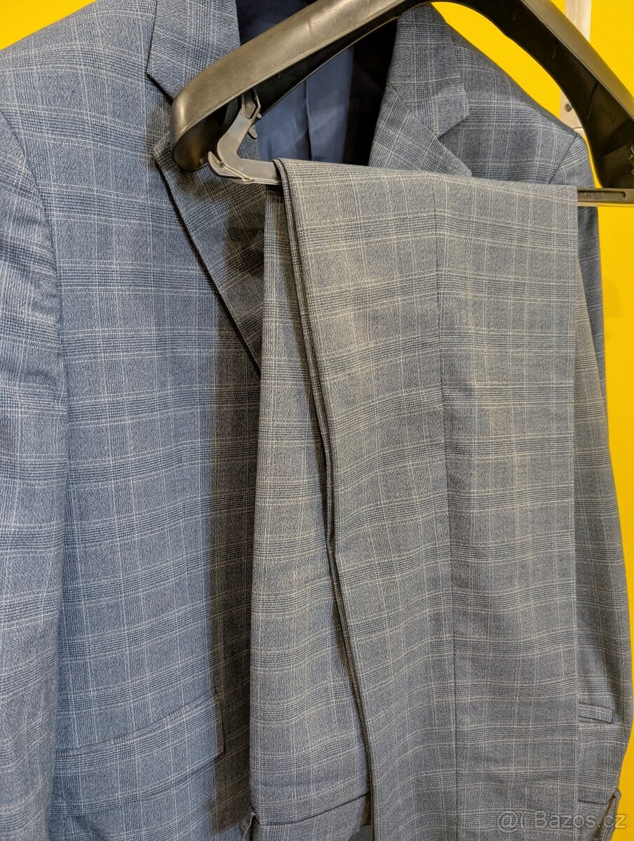 Oblek značky Lindbergh použitý - 6