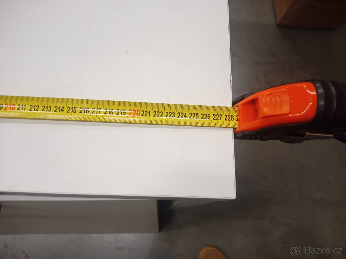 Kuchyňská linka / pracovní stůl - 6