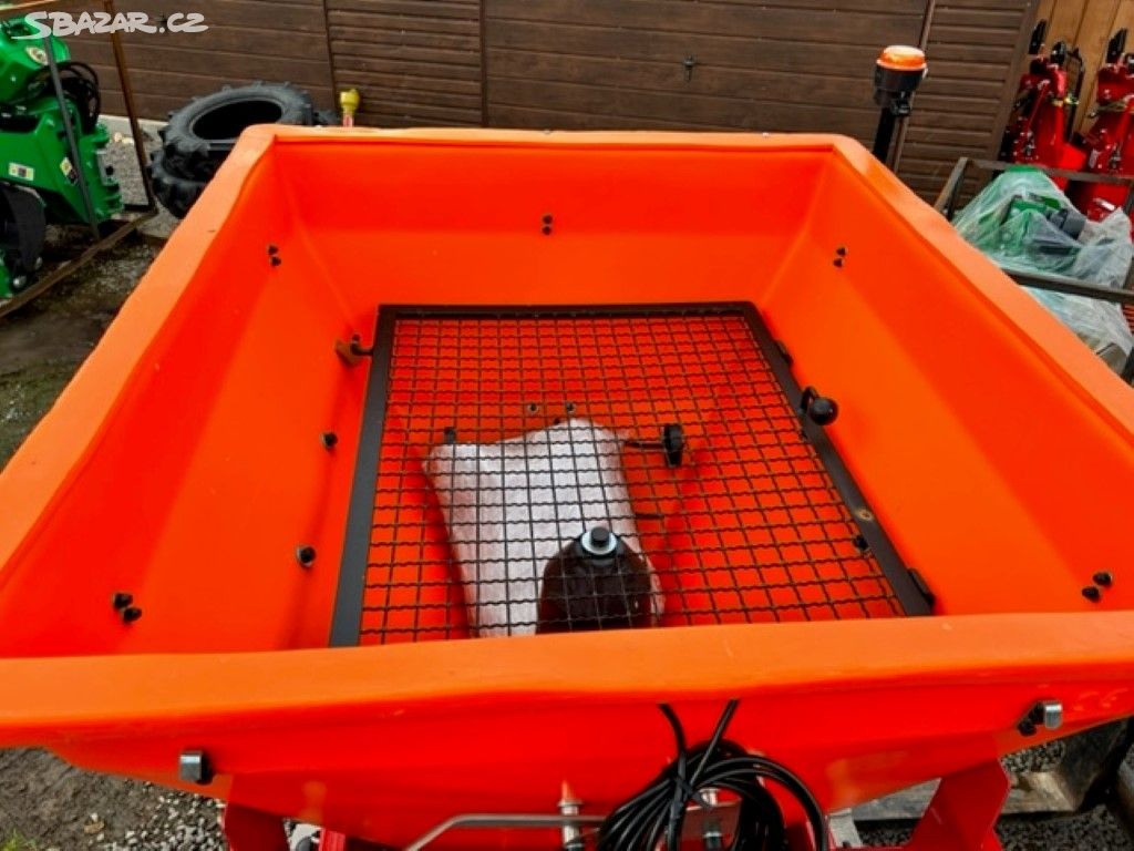 Rozmetadlo komunální 550kg - 6