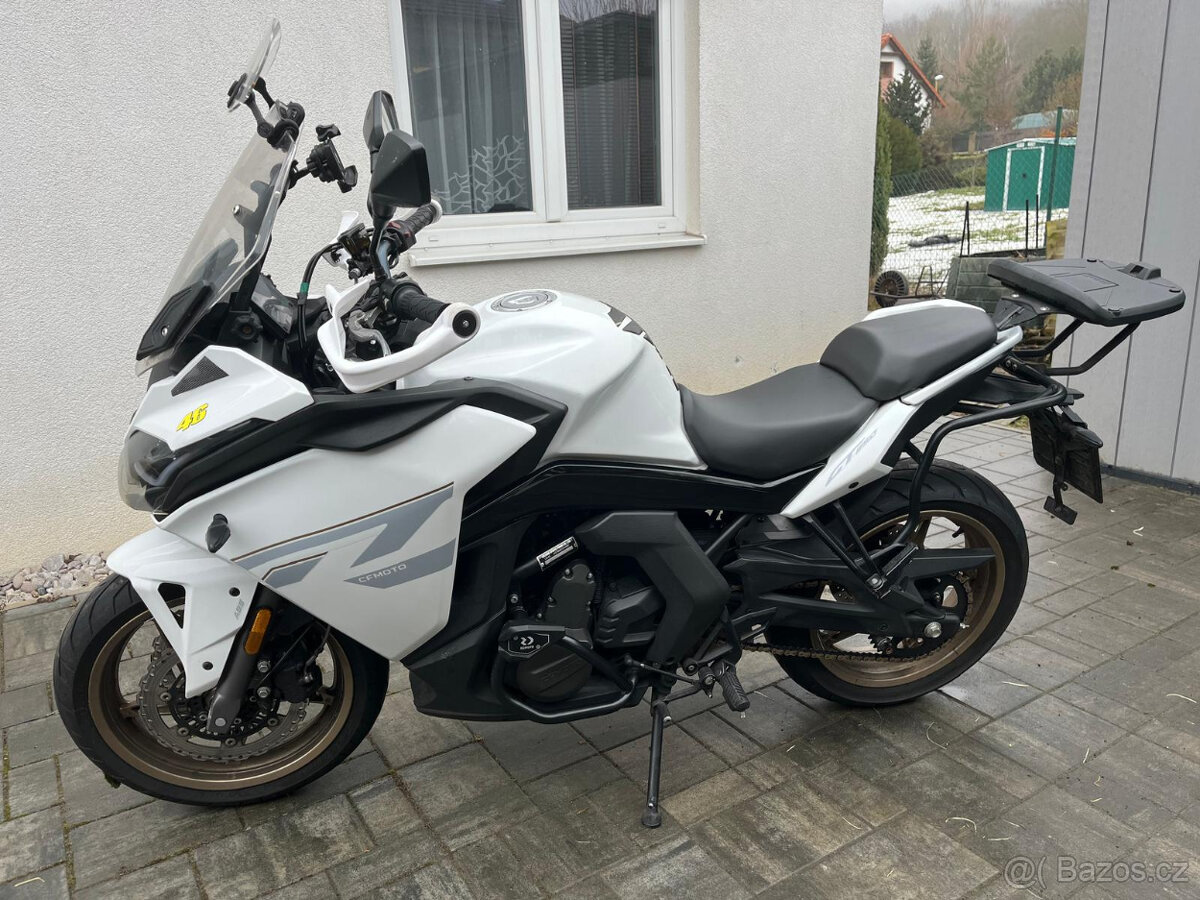 CFMOTO 650GT - 6
