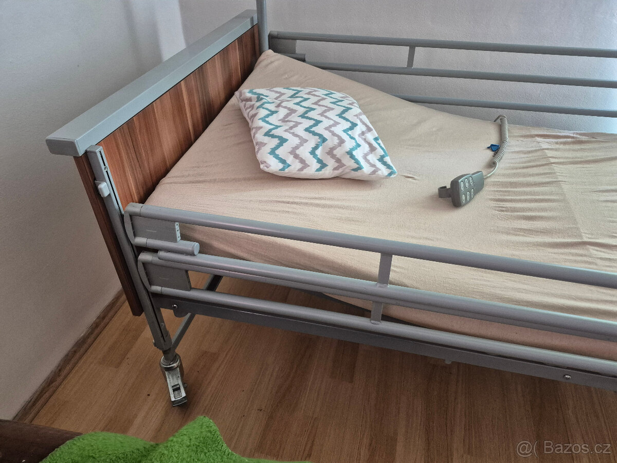 Zdravotní polohovací postel - 6