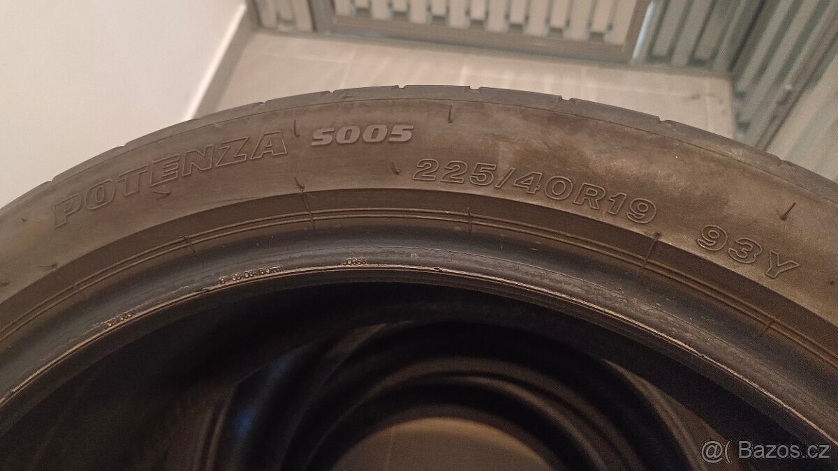 225/40/19 225/40 19 - 6