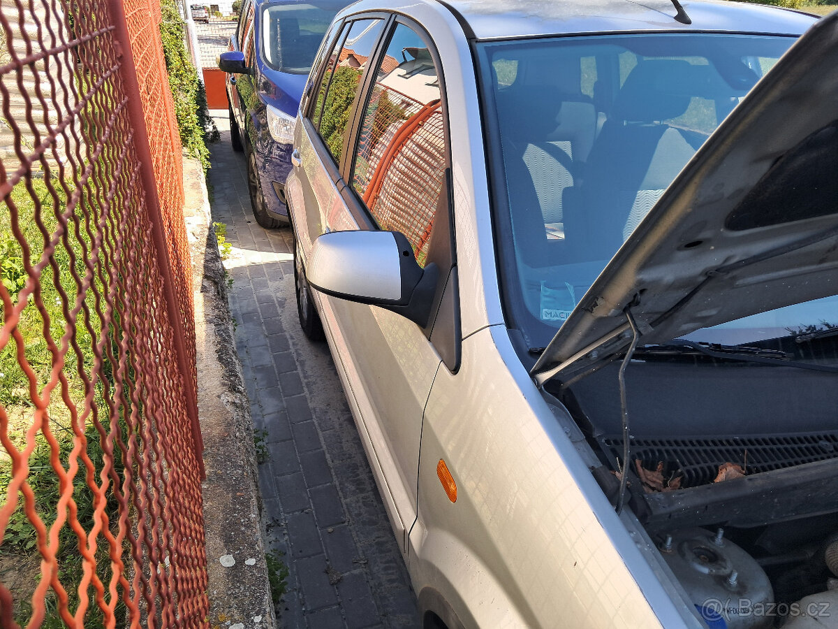 Ford Fusion 1,6 tdci - 6