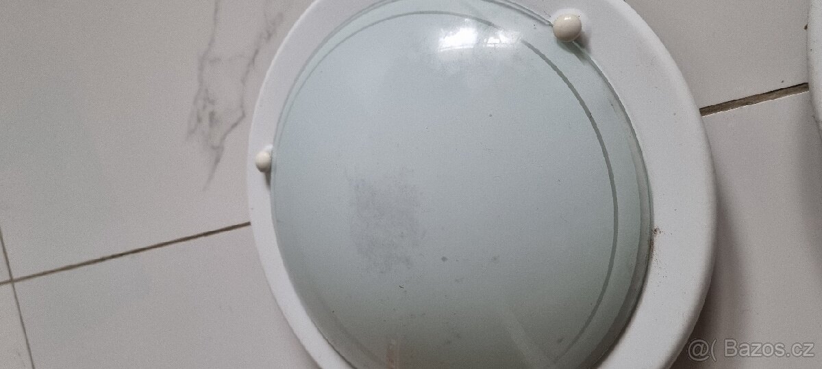 7 ks stropních světel včetně žárovek - 6