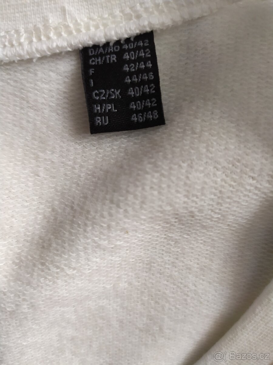 hezká bílá halenka - 6