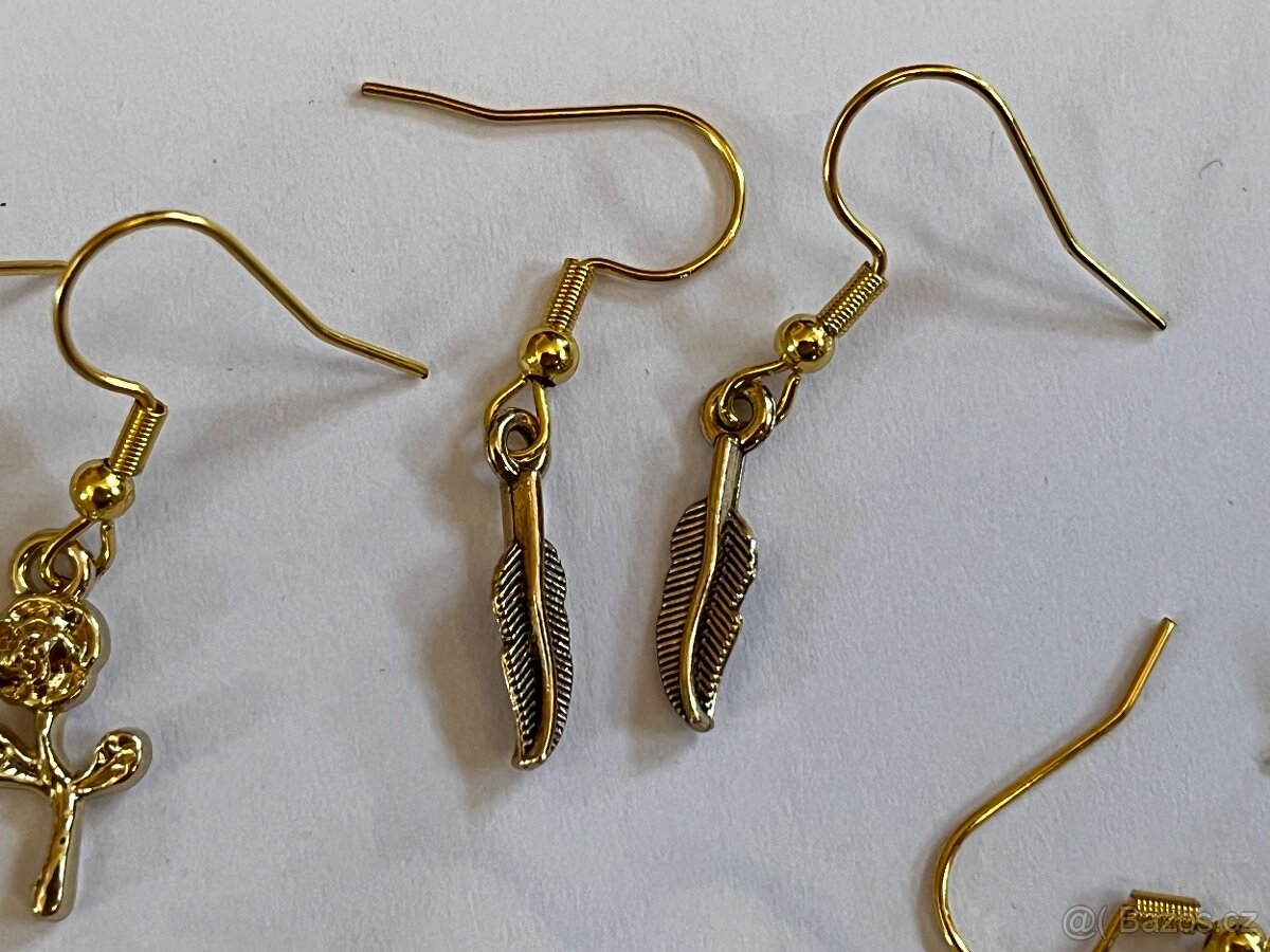 Naušnice ve zlaté barvě - 6