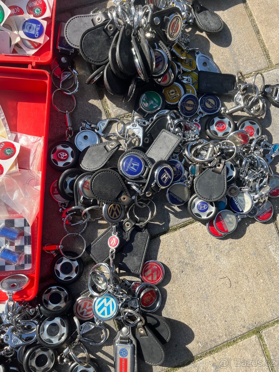 Klíčenky, samolepky - 6