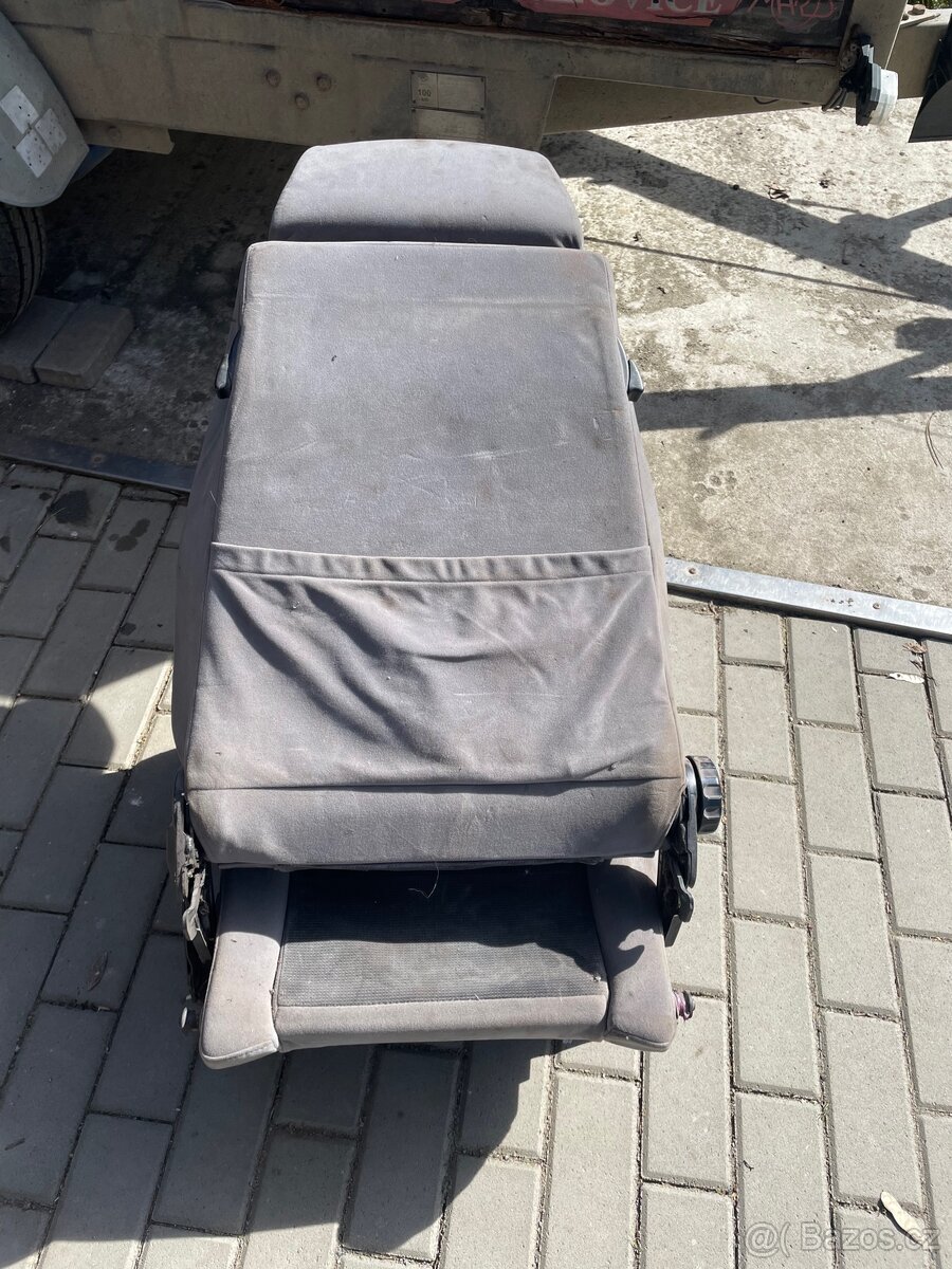 Racaro sedačka Ford - 6