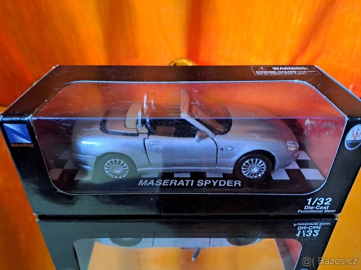 Kovové modely aut značek Maisto, NewRay, Hongwell, Cararama - 6