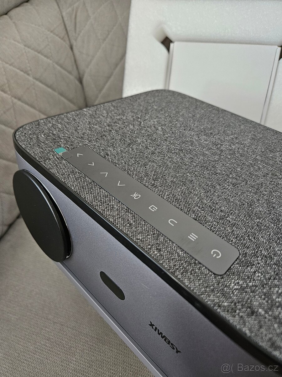 XIWBSY T08 – nový projektor - 6