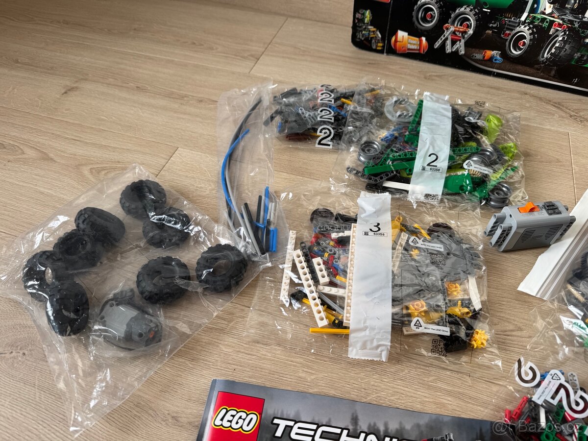 42080 Forest Harvester - harvestor - 6