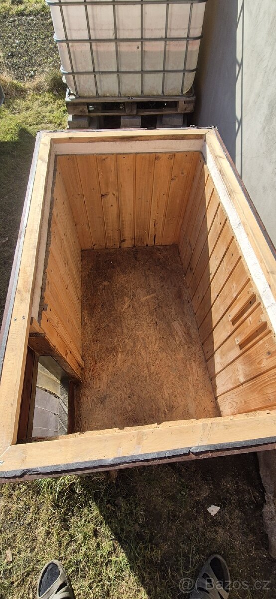 Zateplená psí bouda - 6