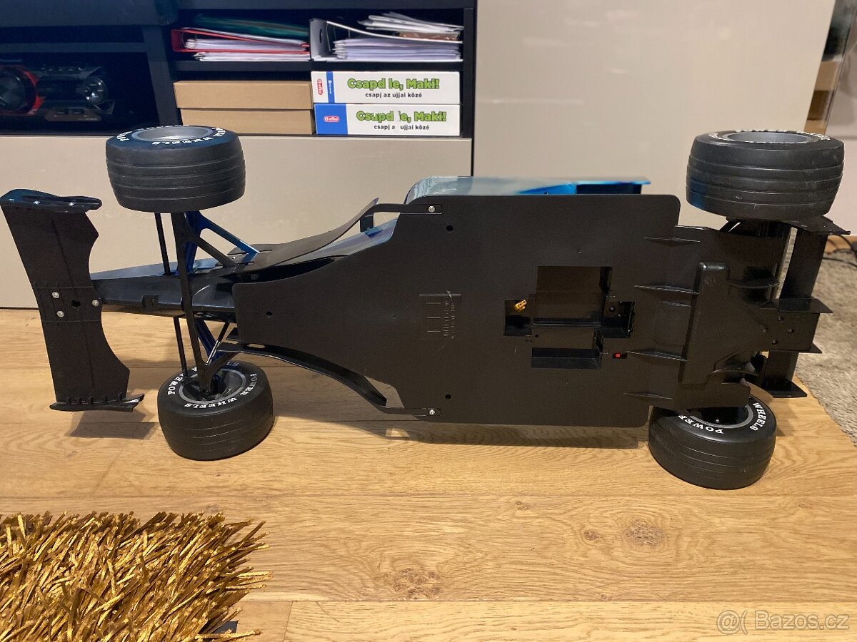 Velký model Formule 1 - 6