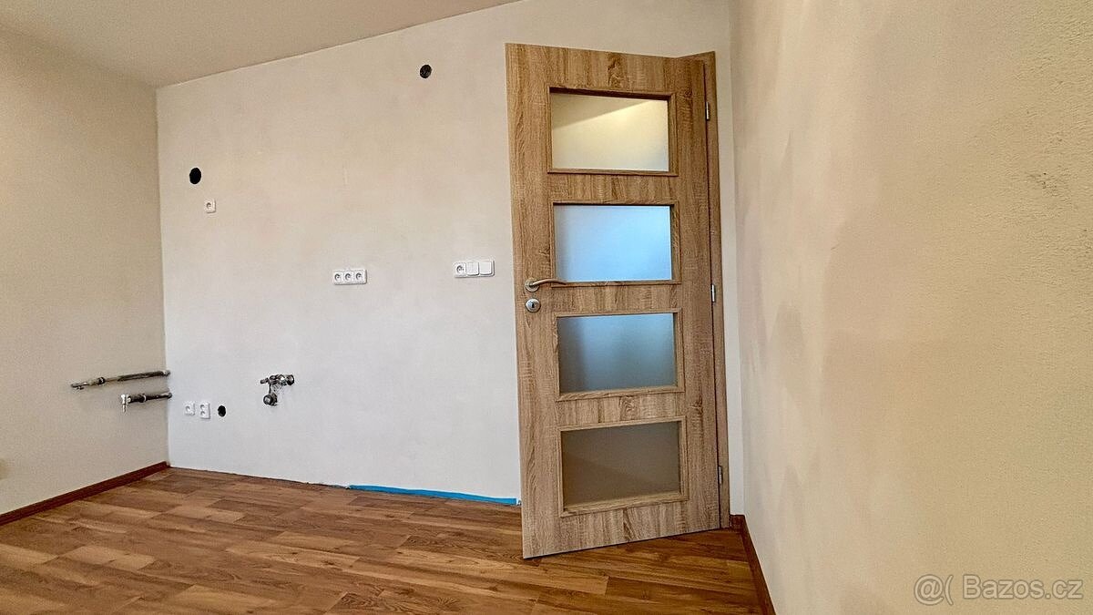 Byt po rekonstrukci 1+KK 30 m2 - 6