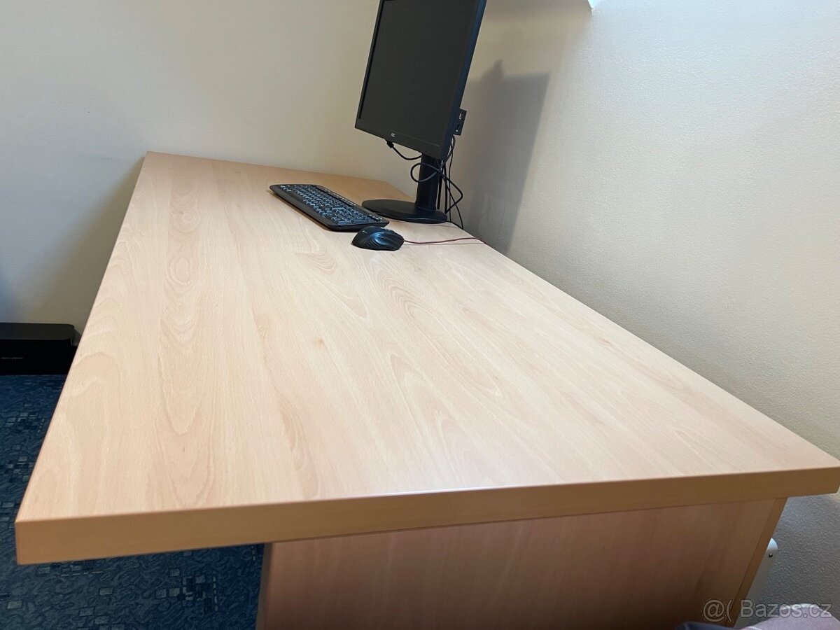 Stůl s prostorem pro počítač, buk - 6