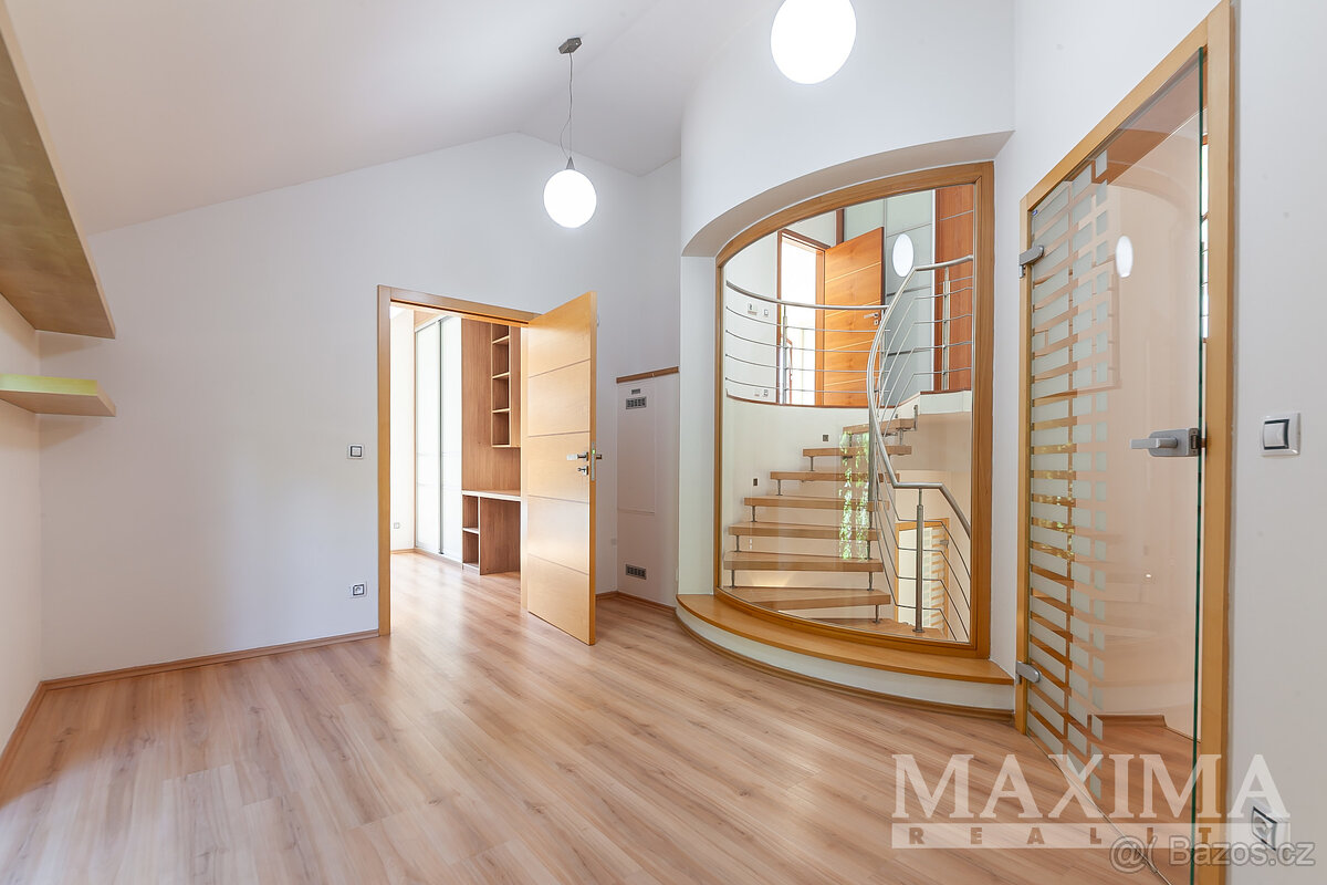 Dům 5+kk o ploše 232 m2 - Klecany, Klecany - 6