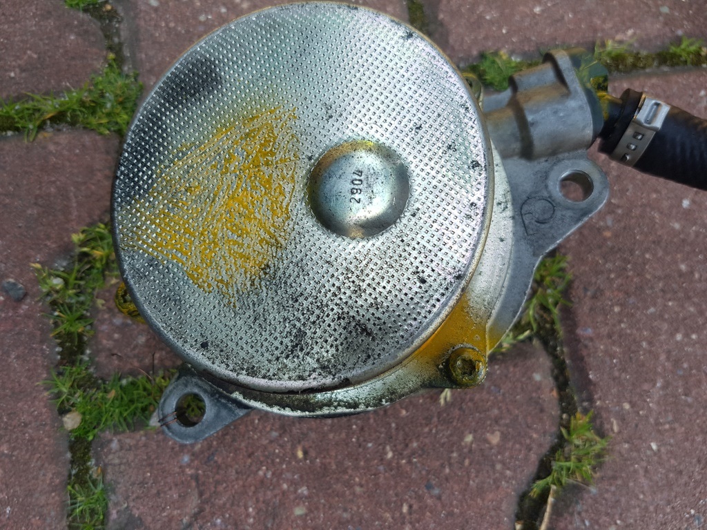 BMW Vývěva , brzdový válec , posilovač brzd - 6