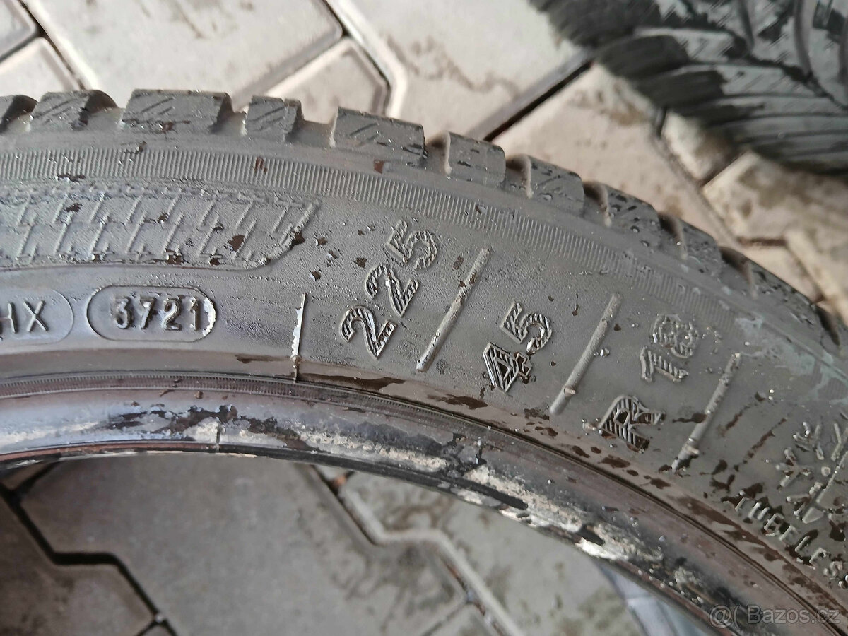 KLÉBER QUADRAXER 225/45 R18 CELOROČNÍ 4.KUSY - 6
