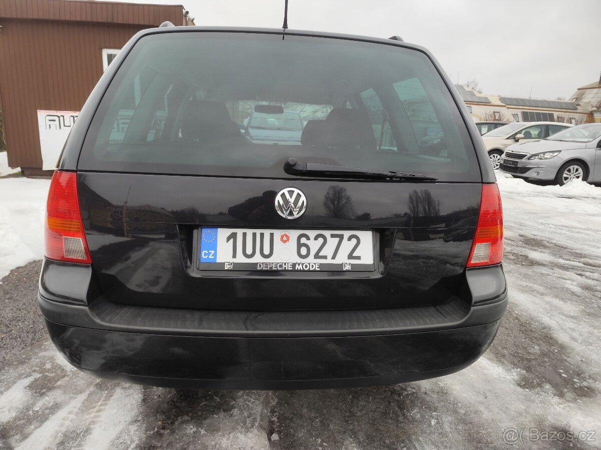 VW Golf IV Variant 1.6,16V,77kw.R.V.2/2003.Km 231 300 - 6