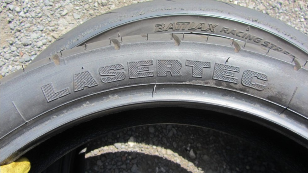 Metzeler 130/70/17, DOT2109 - 6