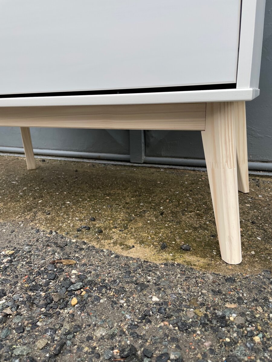 Bila komoda Campus - 6