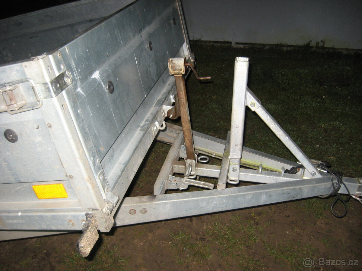 sklopny prives vozik kara traktor na motorky - 6