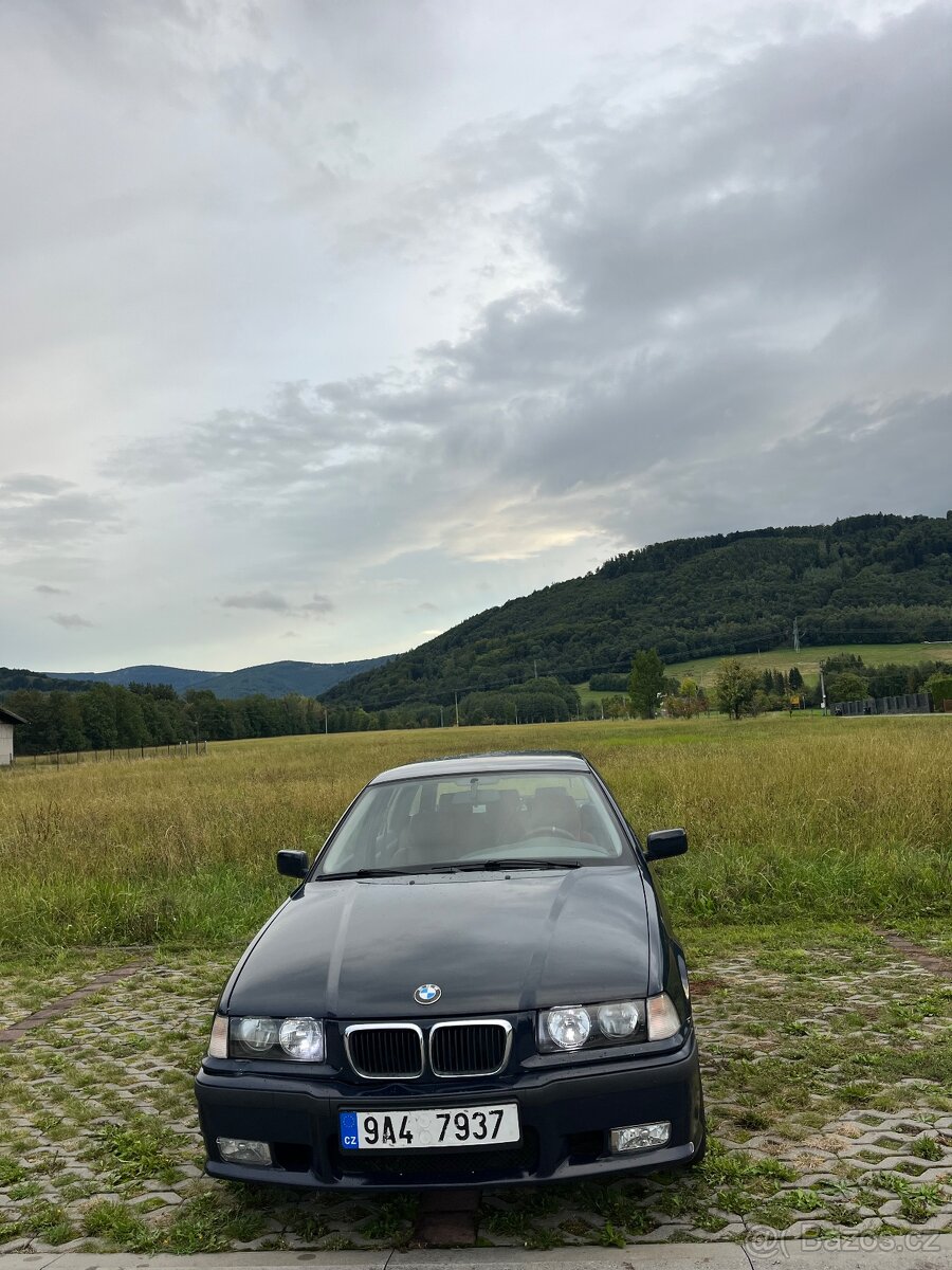 BMW E36 318is 103kW - 6