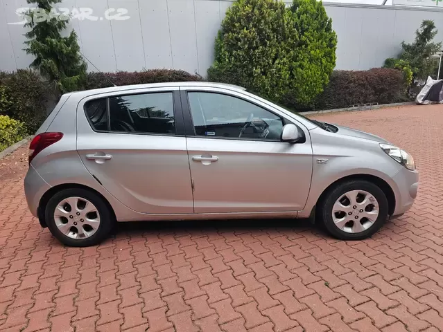 Hyundai i20 1.6i 92kW,Automat,1.Majitel,ČR,Style. - 6