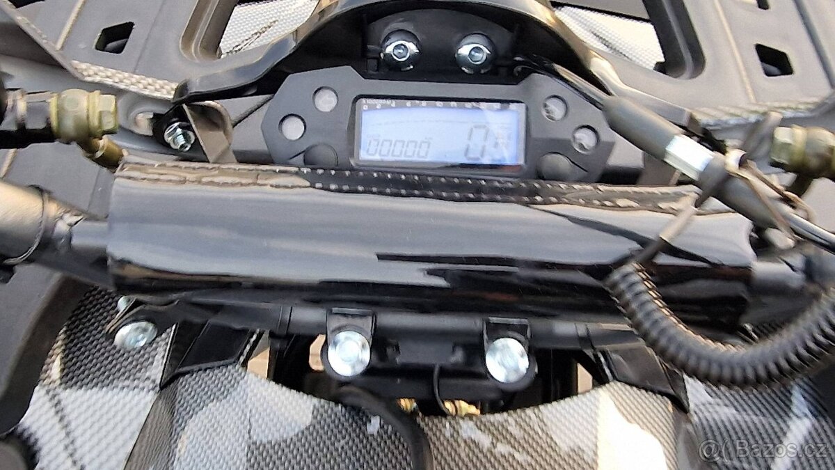 Dětská čtyřtaktní čtyřkolka Hunter II 125ccm Deluxe - 6