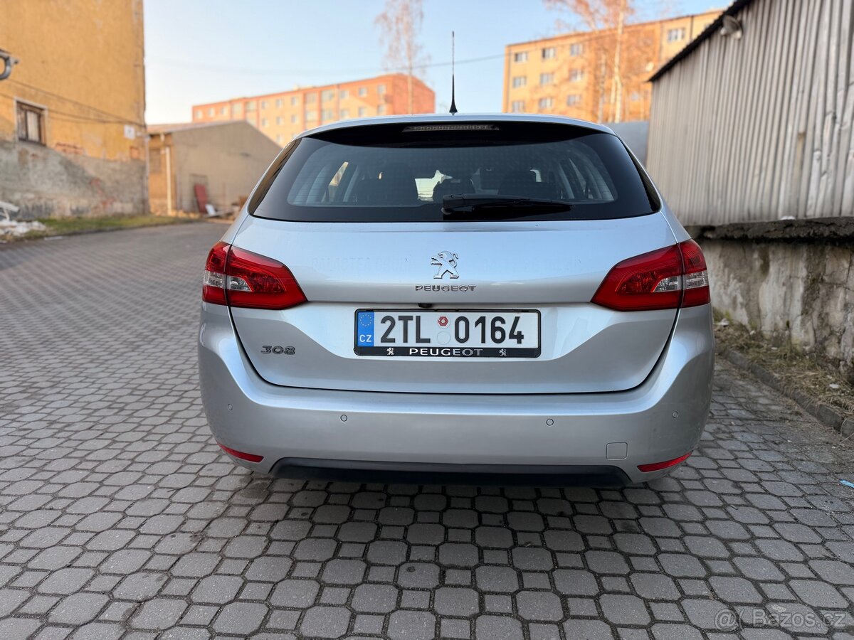 Peugeot 308 rok 2017 Combi 1.6HDi Automat - 6