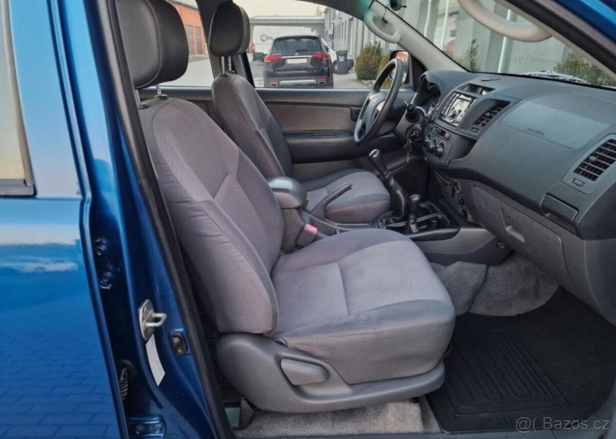 Toyota Hilux, 2.5 D-4d Double Cab,ČR,1.Maj. - 6