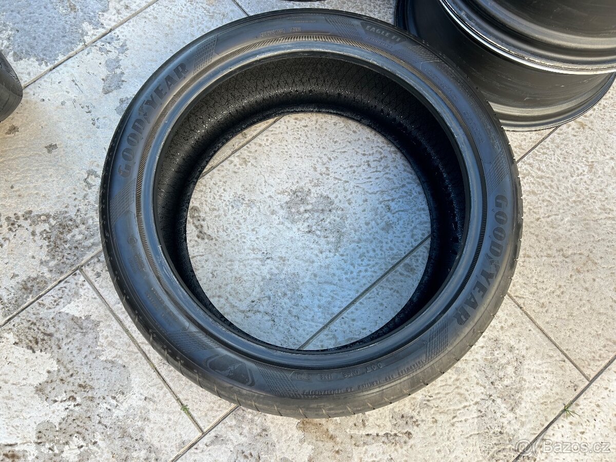 Letní pneumatiky 245/40 R19 - 6