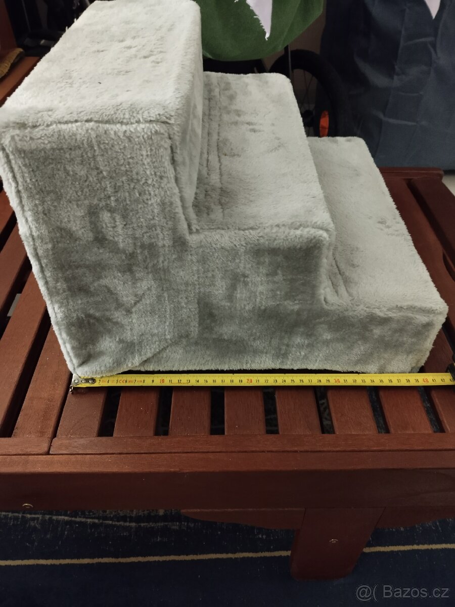 Schůdky pro pejska ke gauči - 6