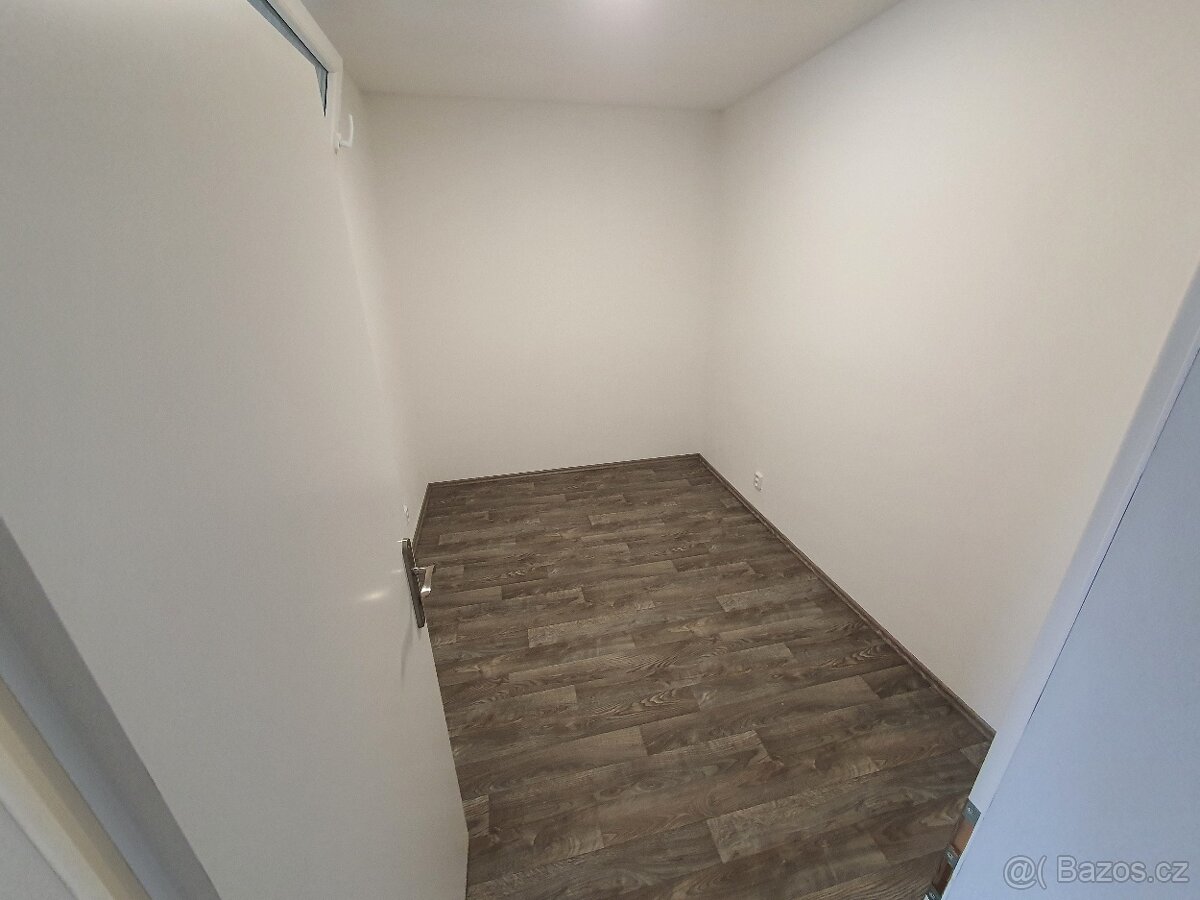 2+1 Plzeň-Bory za 16.000 Kč + spotřeba - 6