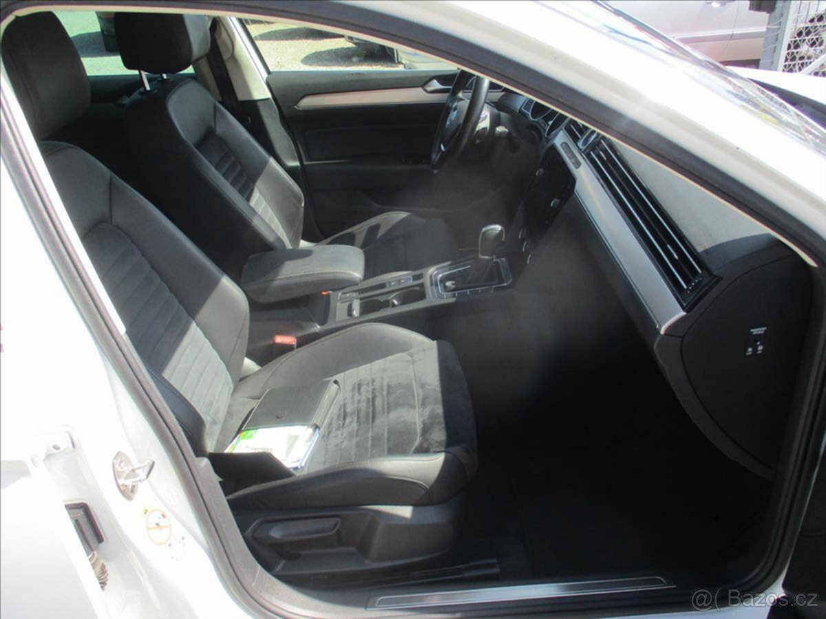 VW PASSAT TDI 140kW 4X4 DSG HIGHLINE 2018 CZ DPH - 6