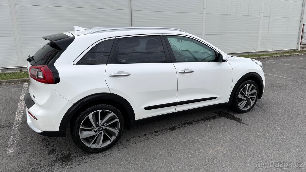 KIA Niro 1.6 HEV DCT - 6