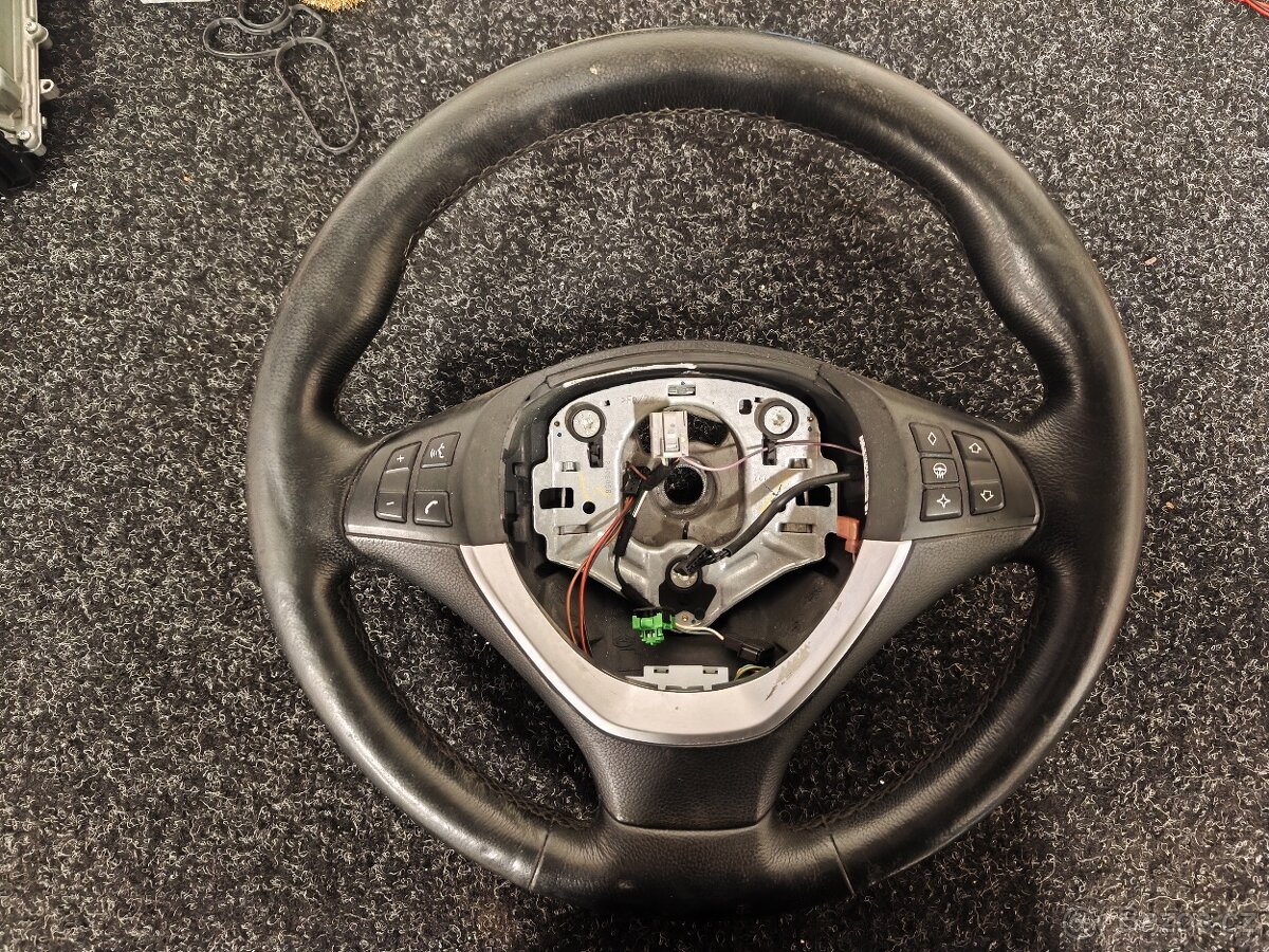 BMW volanty e60/E90/e70 - 6