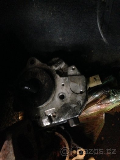 BMW 320d 2006 E90 automat - jen díly - 6