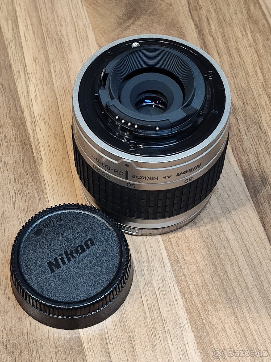 Nikon AF Nikkor 28-80 G - 6