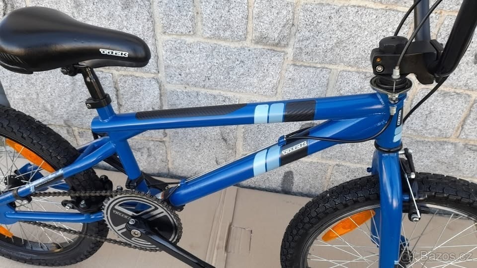 Freestyle kolo Trek Vert 1 - 6