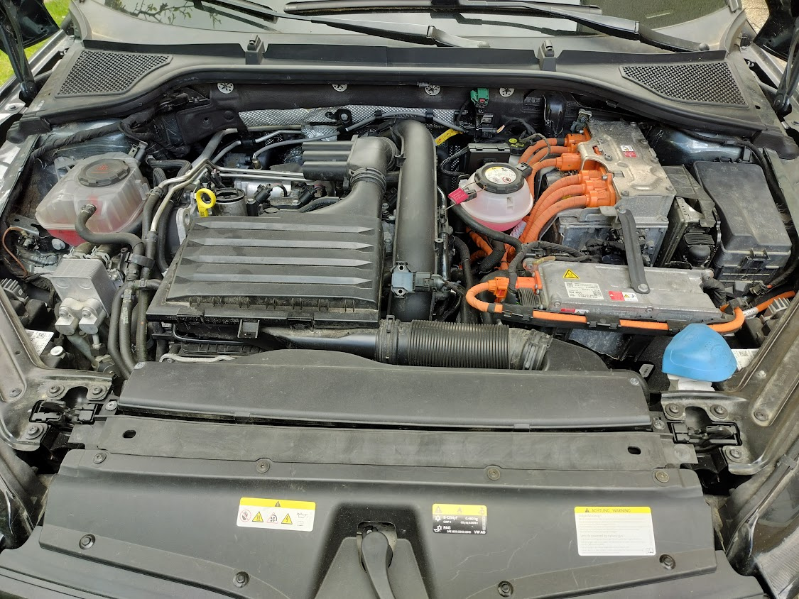 skoda octavia IV rs hybrid - 6