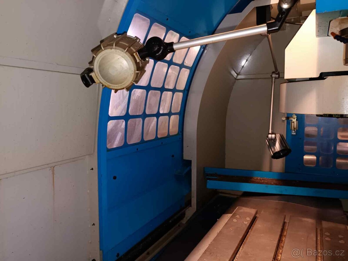 KNUTH VECTOR 610 CNC vertikální obráběcí centrum FANUc - 6